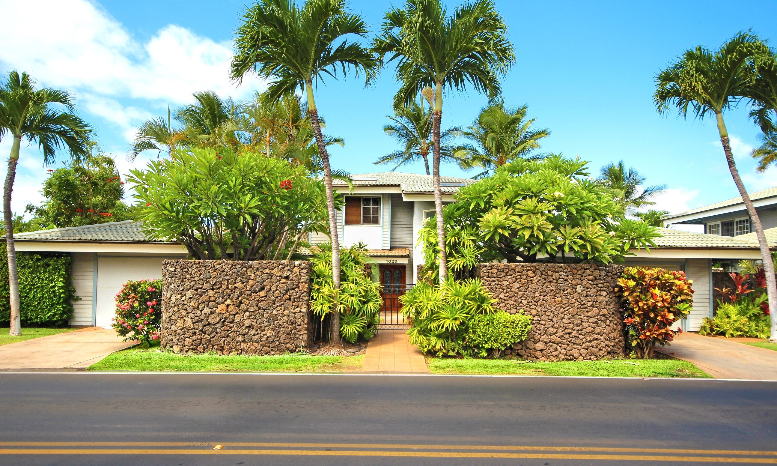 Lahaina Oceanfront Estates 7 Bedroom 6 Bath Maui Oceanfront Vacation