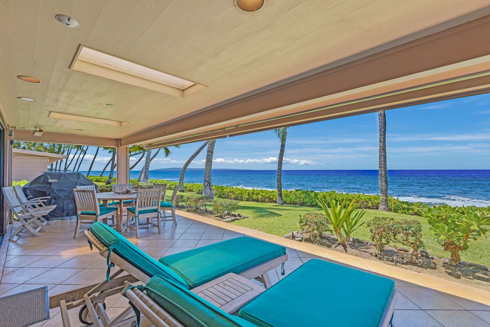 Puamana 1604 Premium Oceanfront