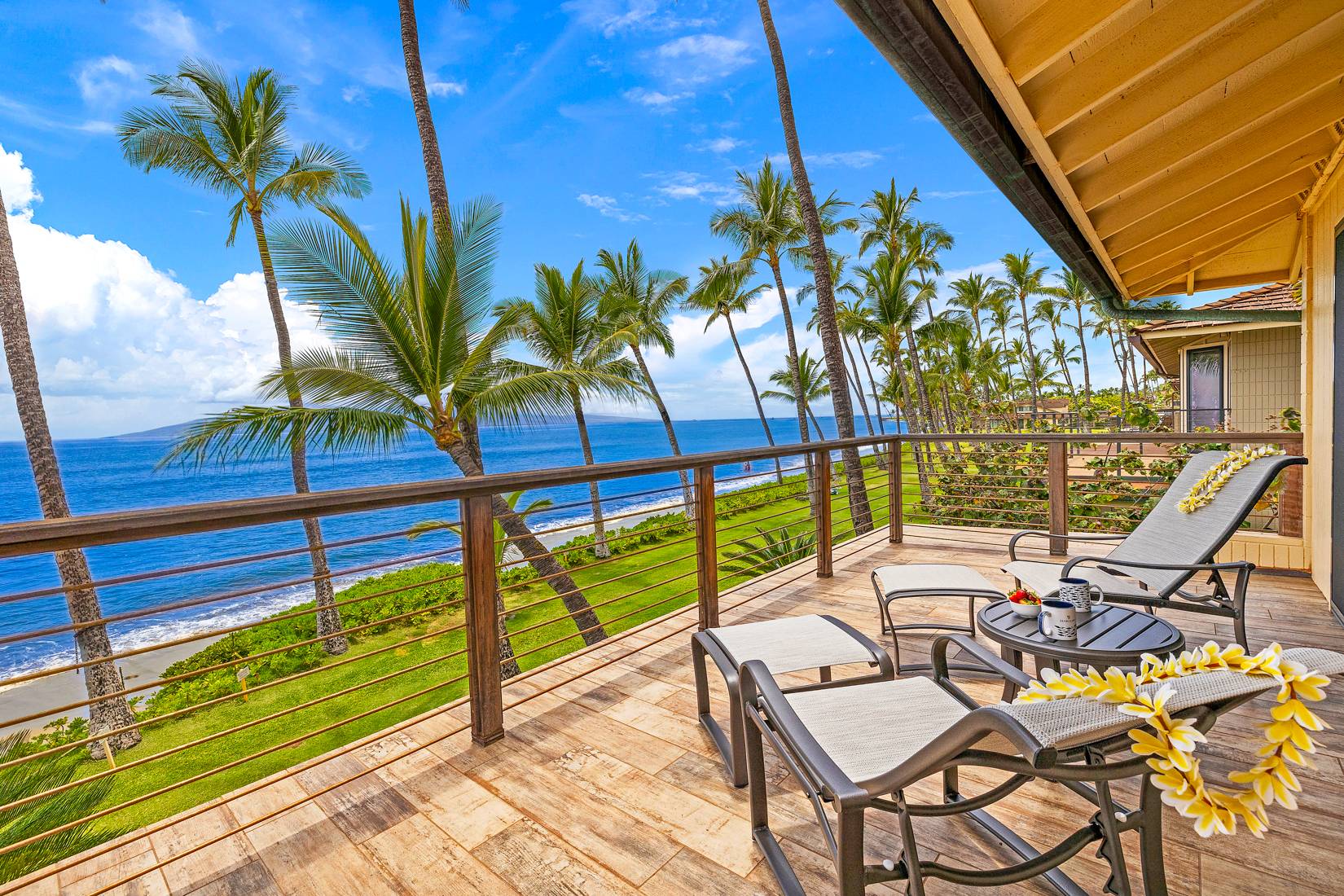 upstairs master bedroom lanai view