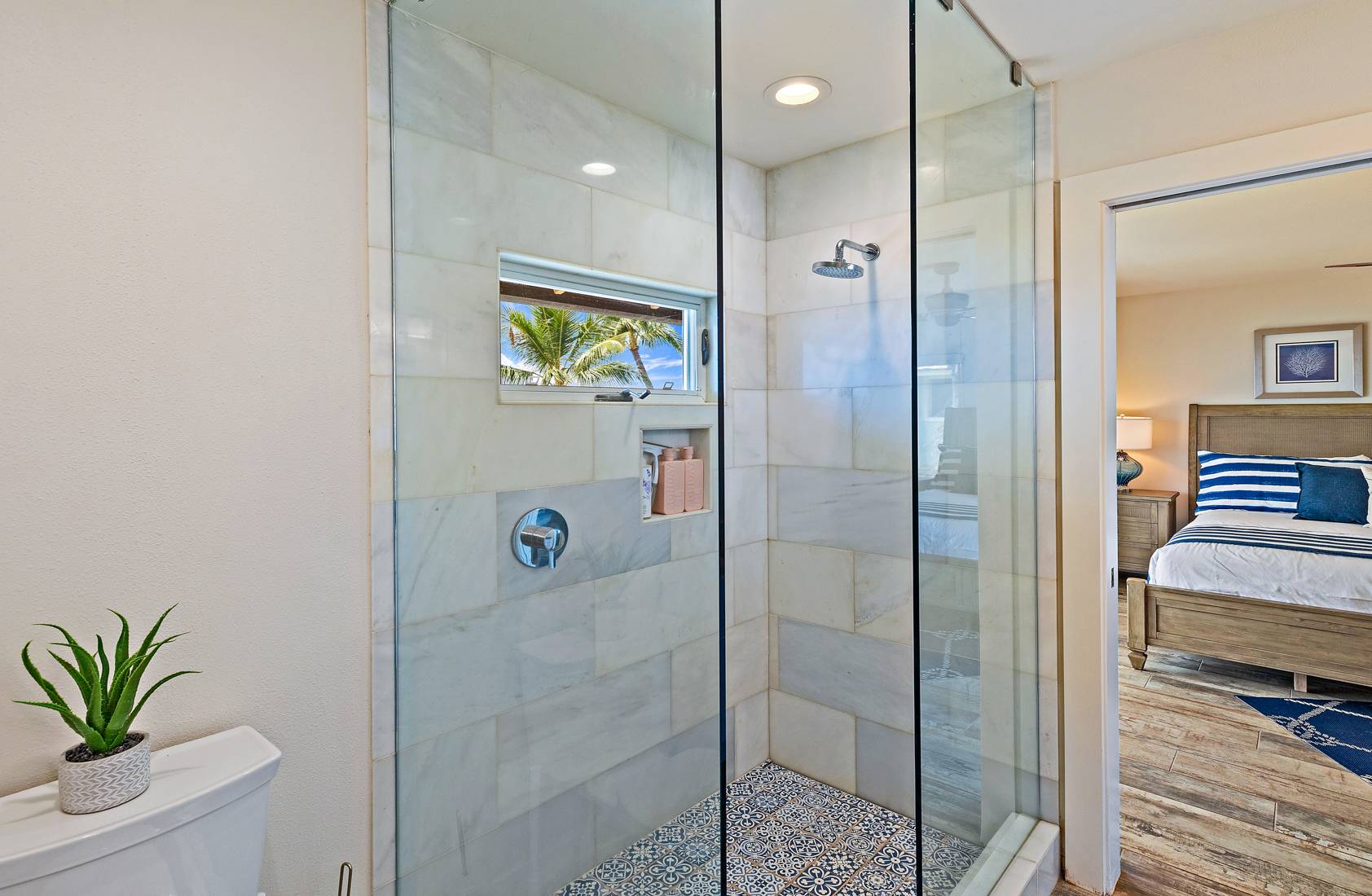upstairs master bathroom view