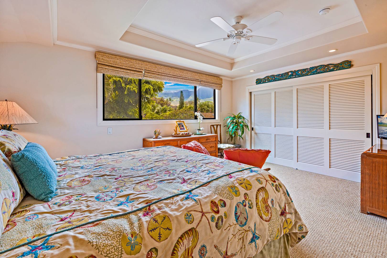 upstairs king bedroom view