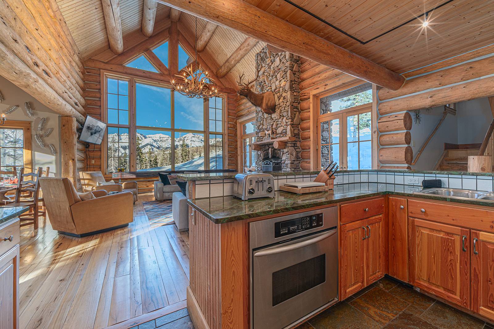 Winterfell 226 San Joaquin Rd Vivid Vacation Rentals