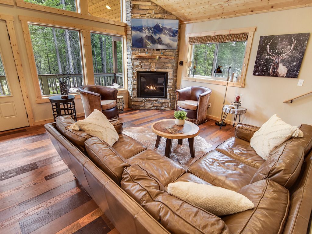 Elk Creek Lodge | CleElum Vacation Rentals