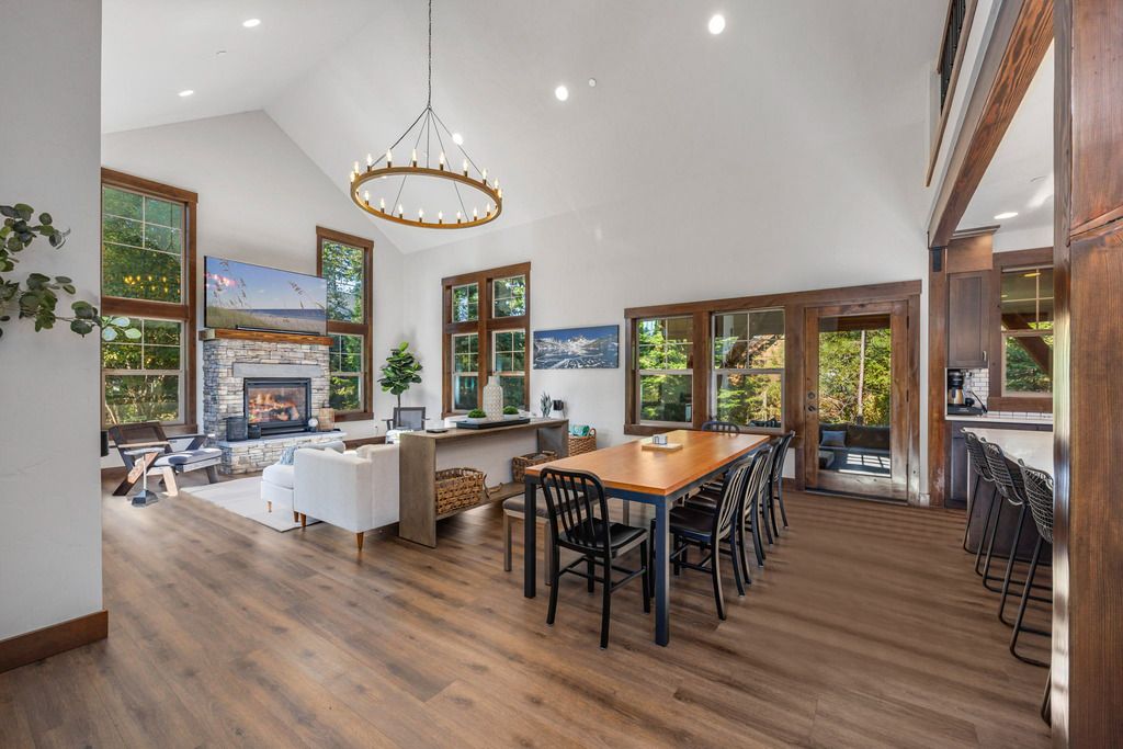 Pinewood Retreat Vacation Rentals 365 Suncadia Luxury Rentals