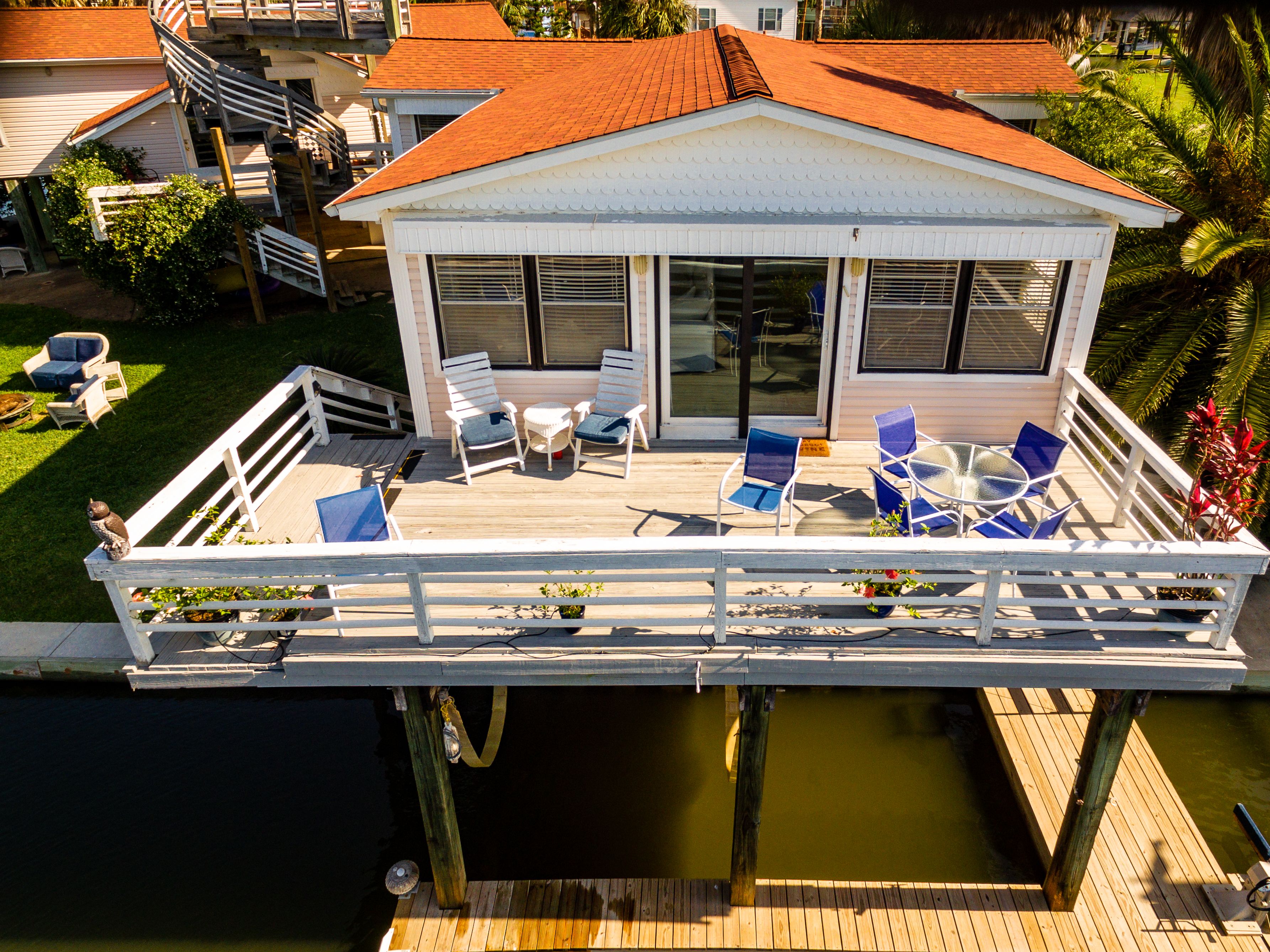 WINE DOWN Galveston Island Resort Rentals