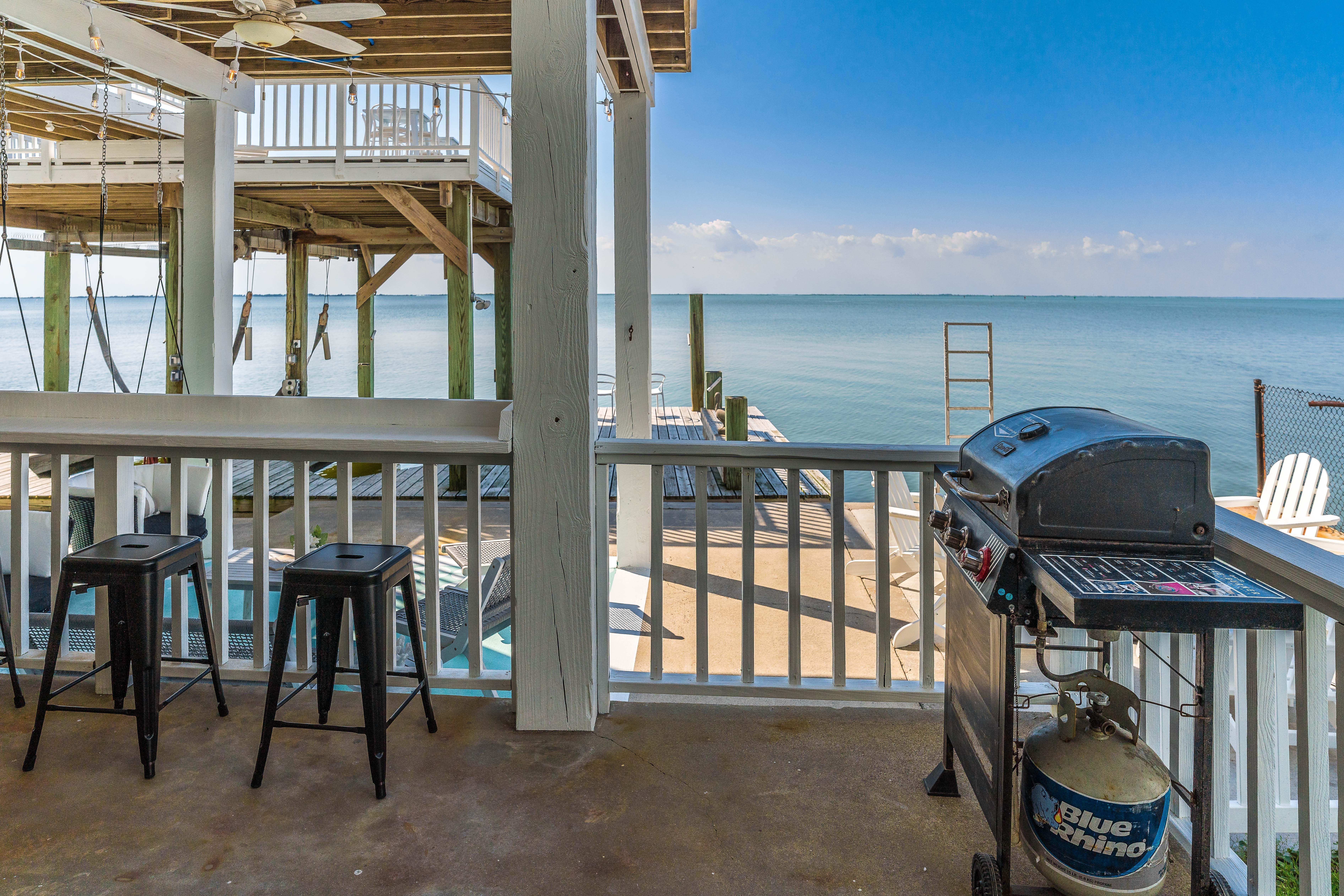 BAYFRONT RETREAT Galveston Island Resort Rentals