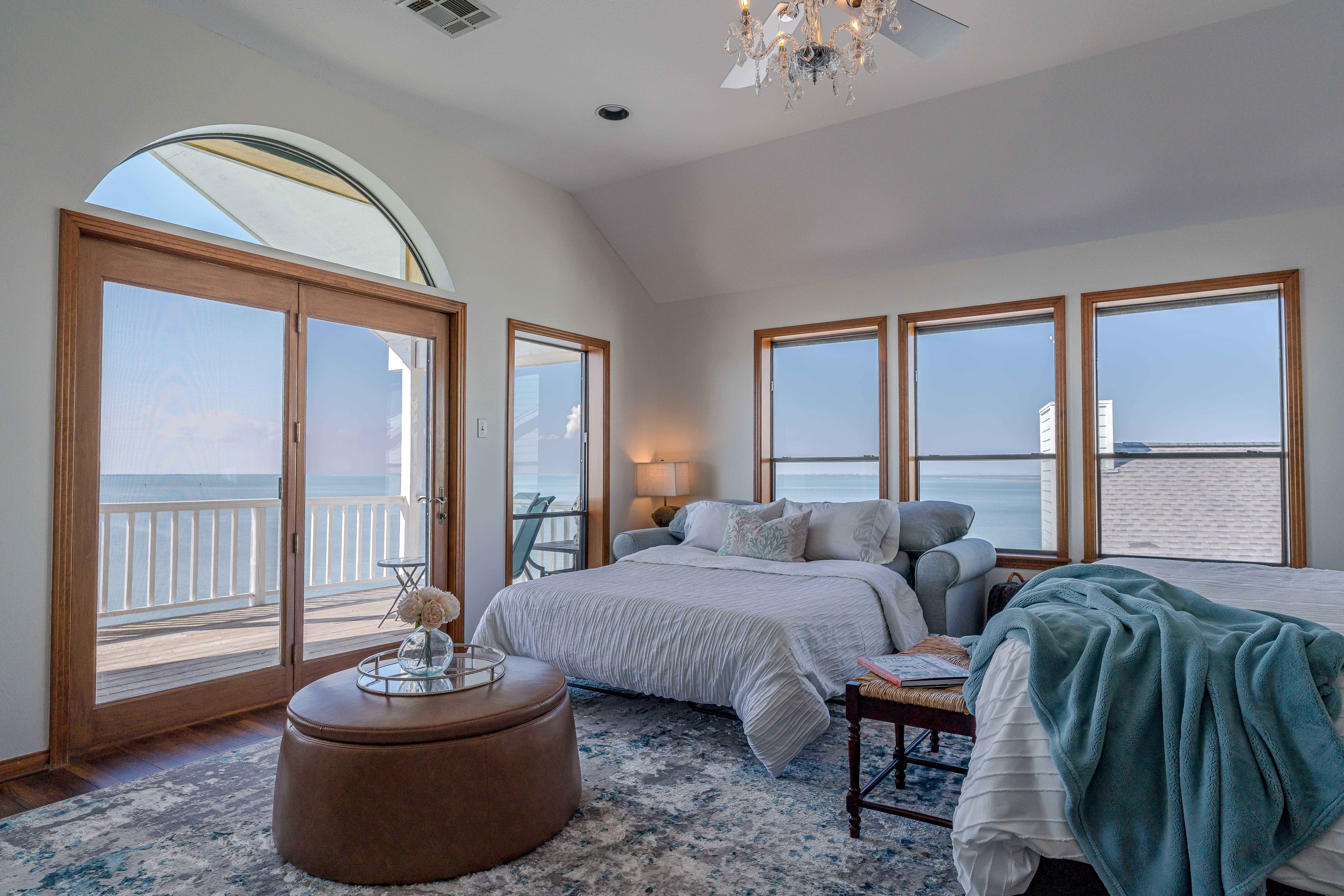 BAYFRONT RETREAT Galveston Island Resort Rentals