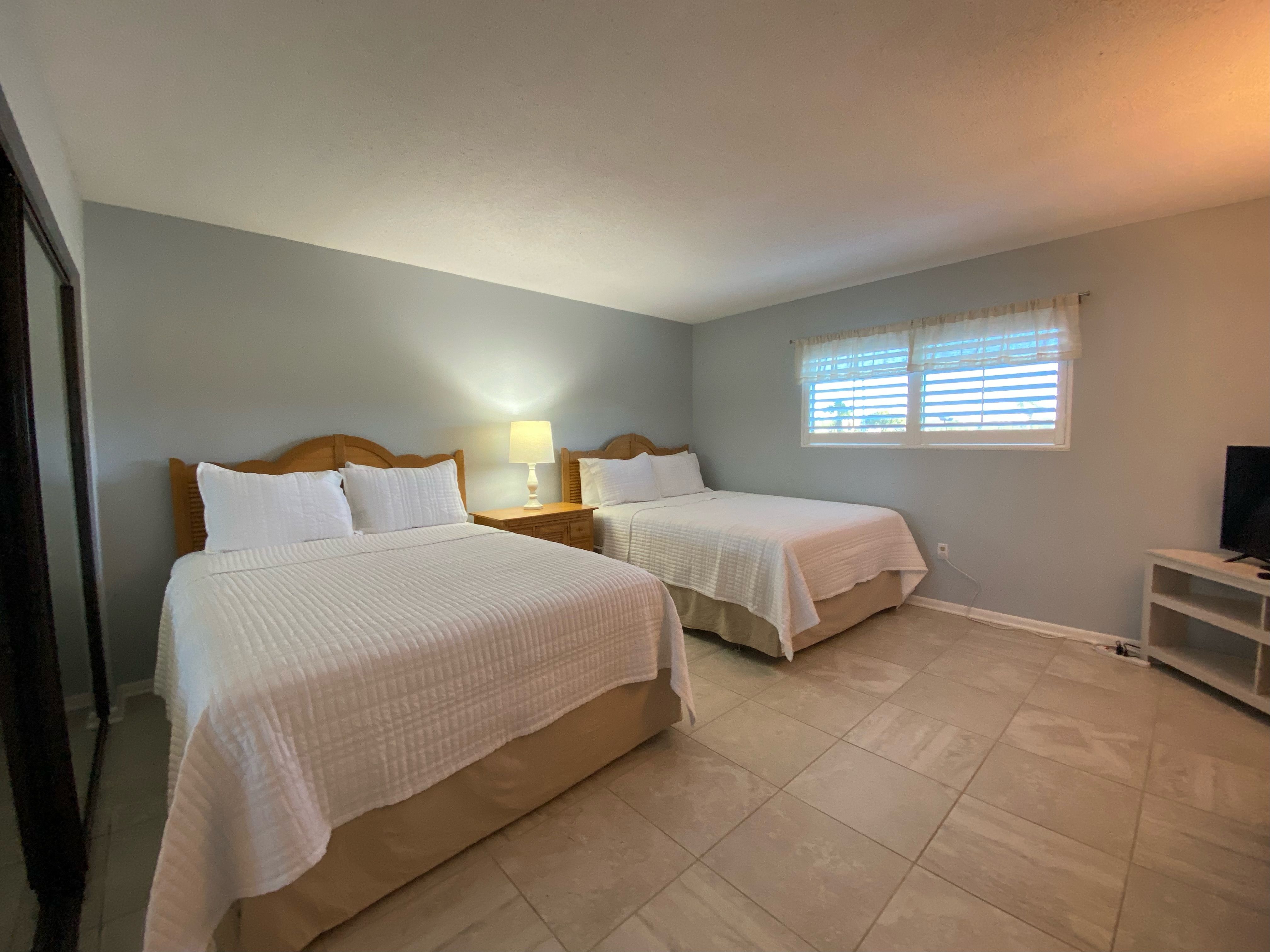 Breakers East 103 Your Assistant at the Beach