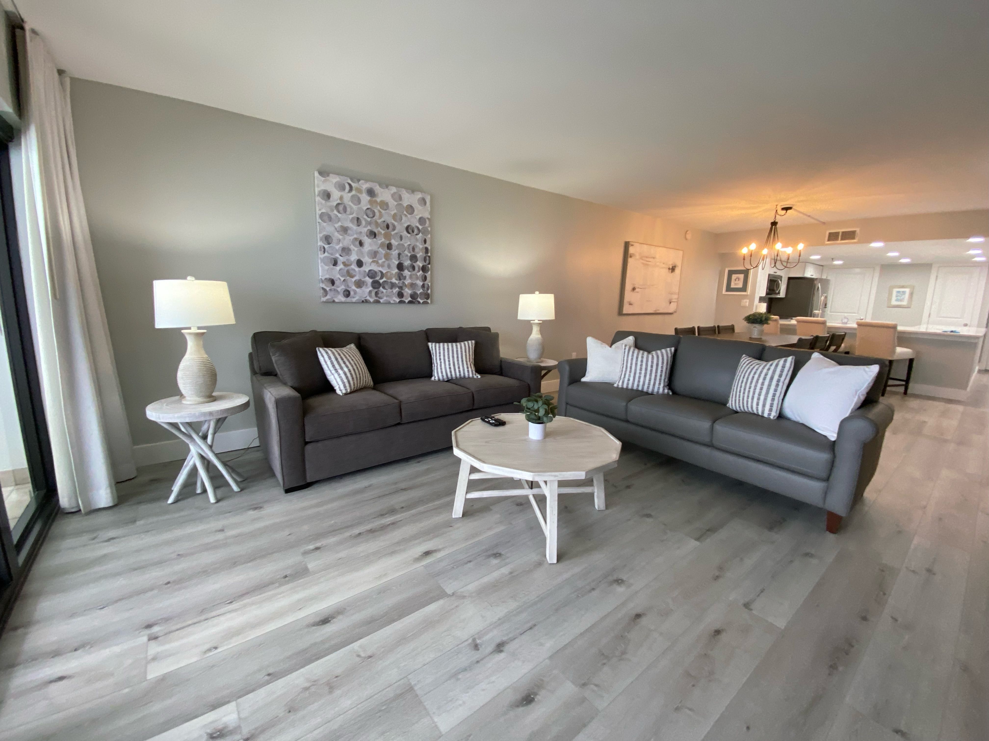 Breakers East 904 Your Assistant at the Beach