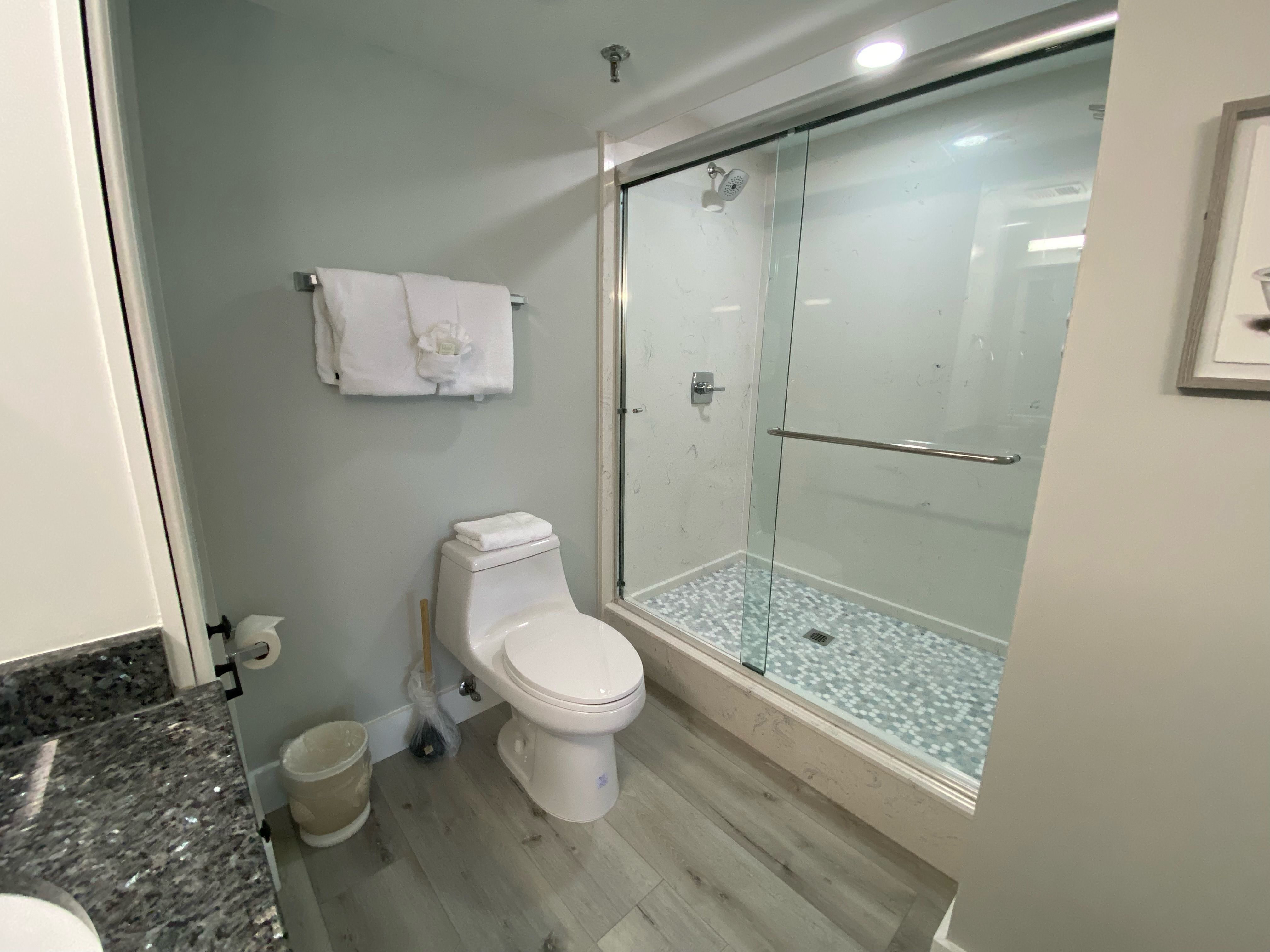 Breakers East 904 Your Assistant at the Beach