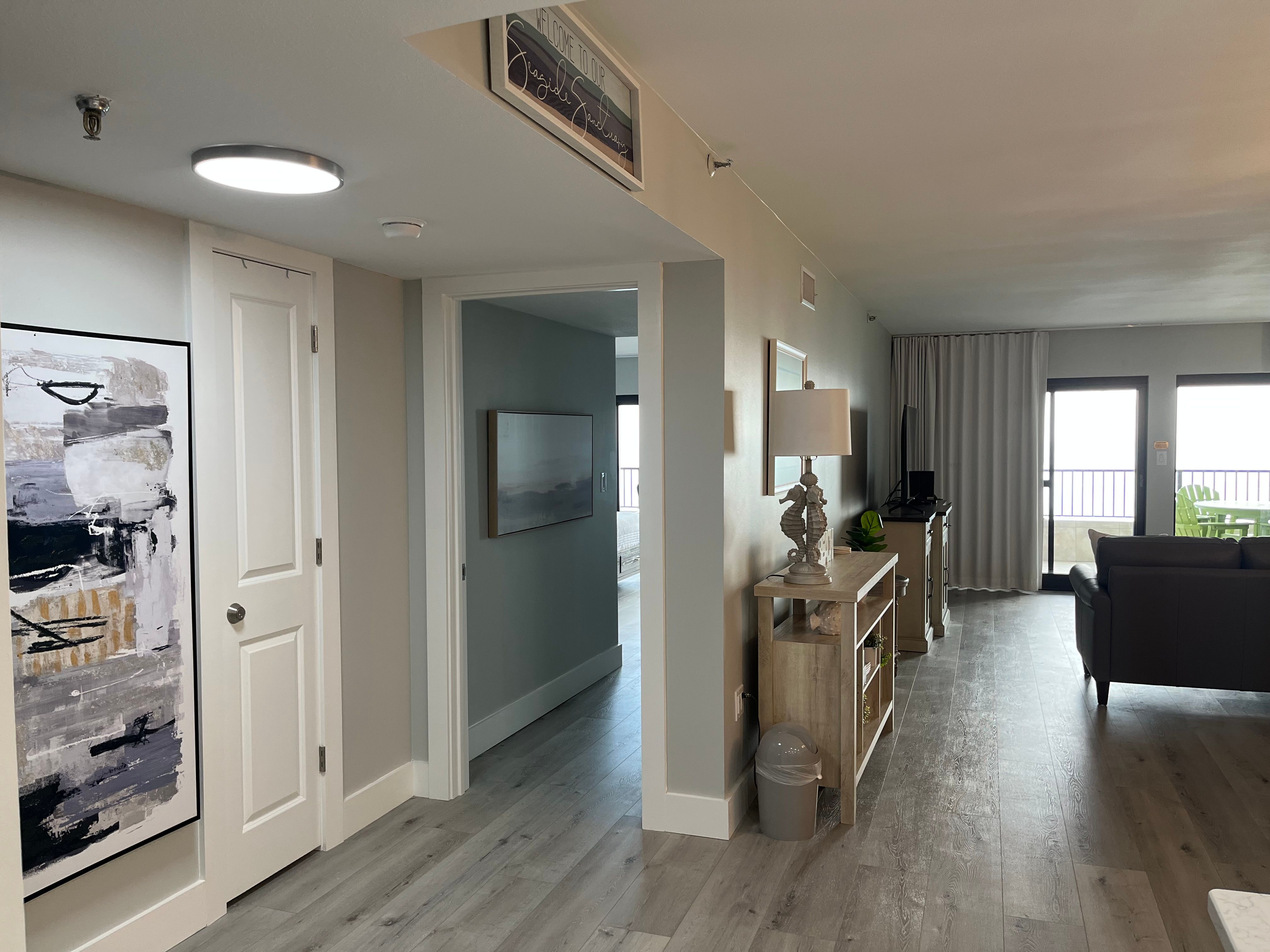 Breakers East 904 Your Assistant at the Beach