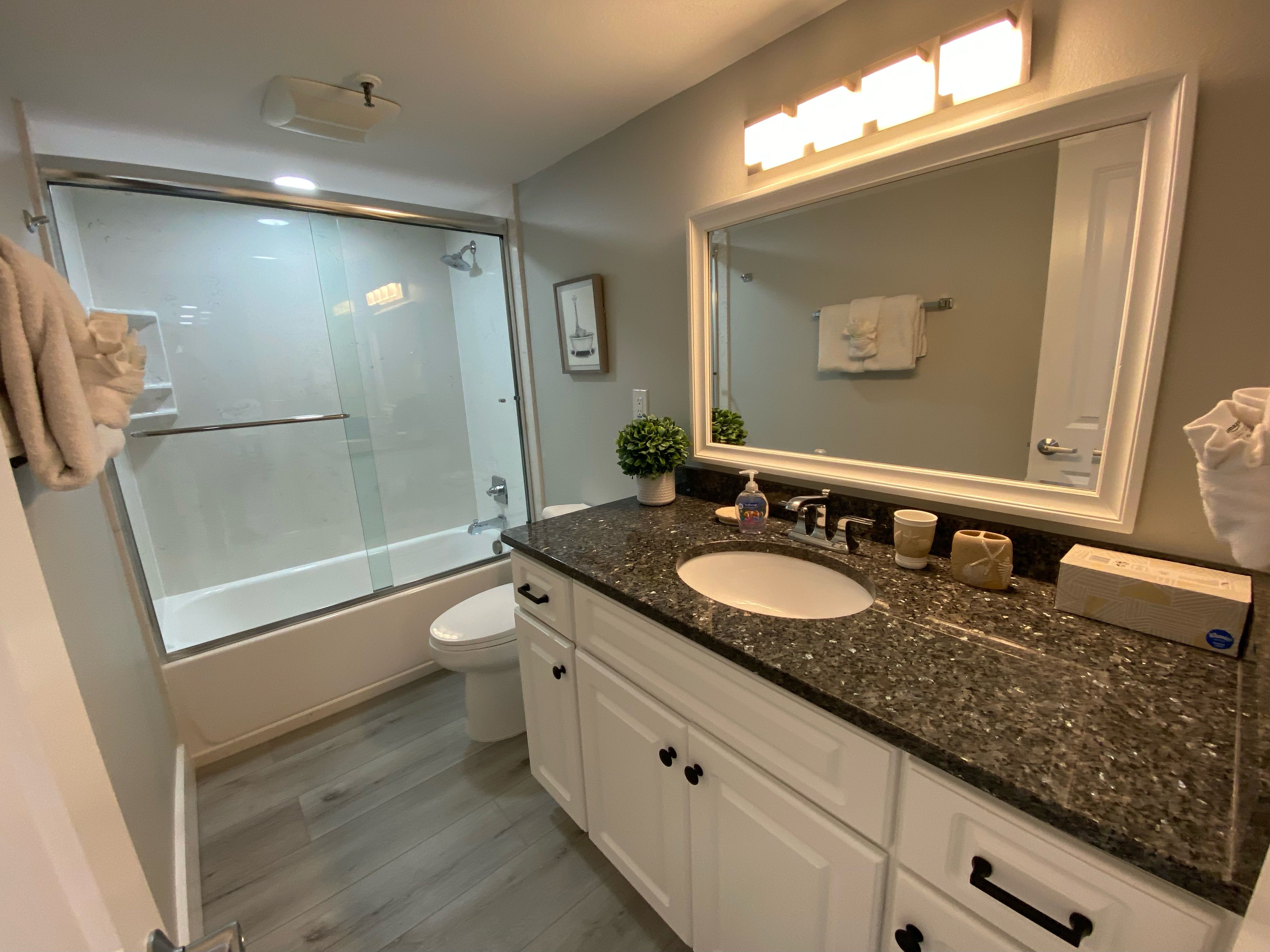 Breakers East 904 Your Assistant at the Beach