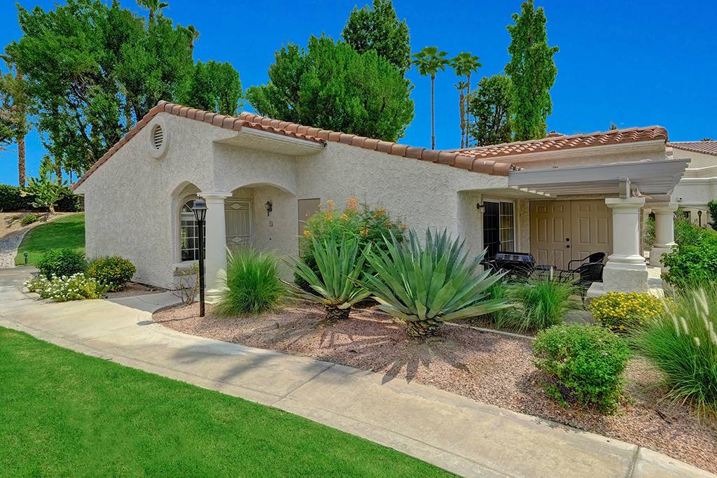 Mesquite Desert Bungalow Oranj Palm Vacation Homes