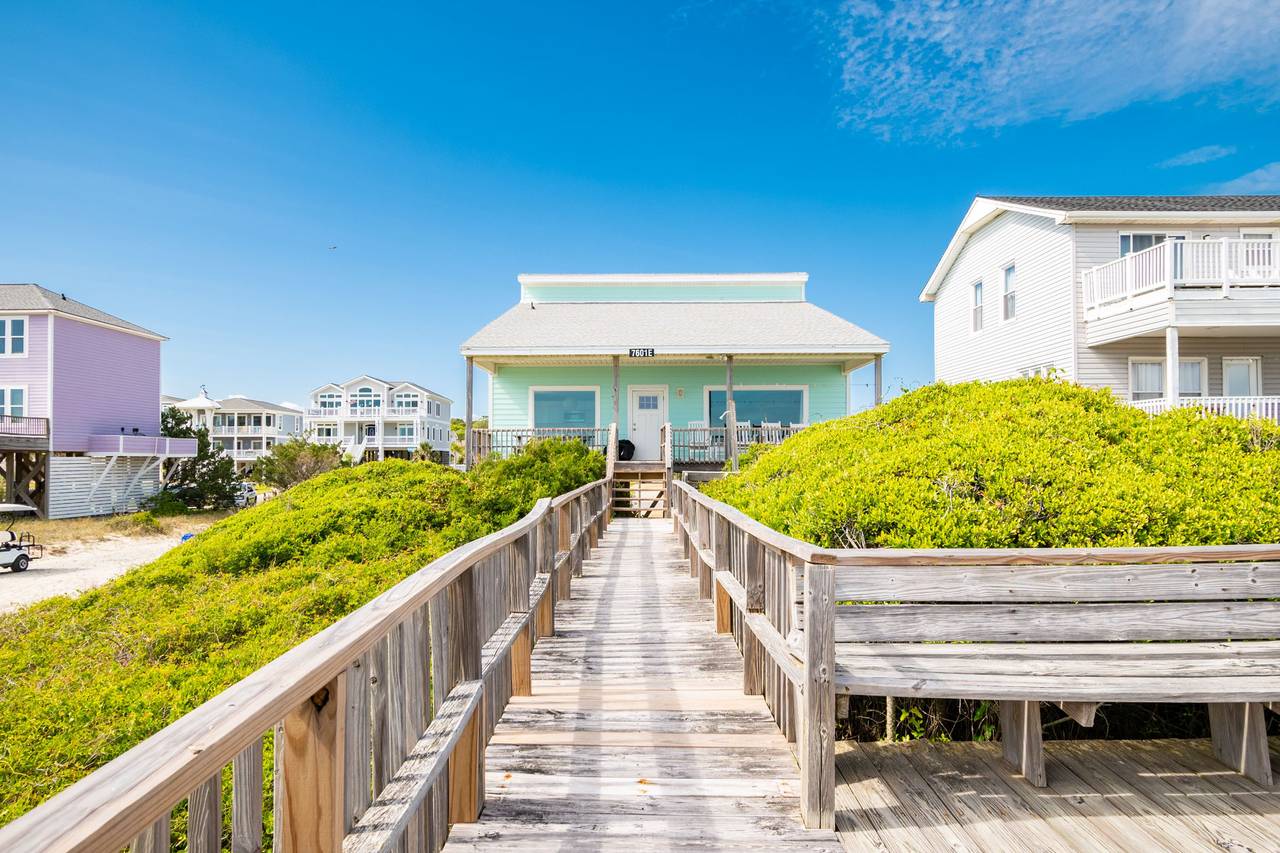 View All Rentals Oak Island Accommodations