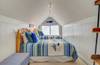 Twin Beds, 3rd Floor