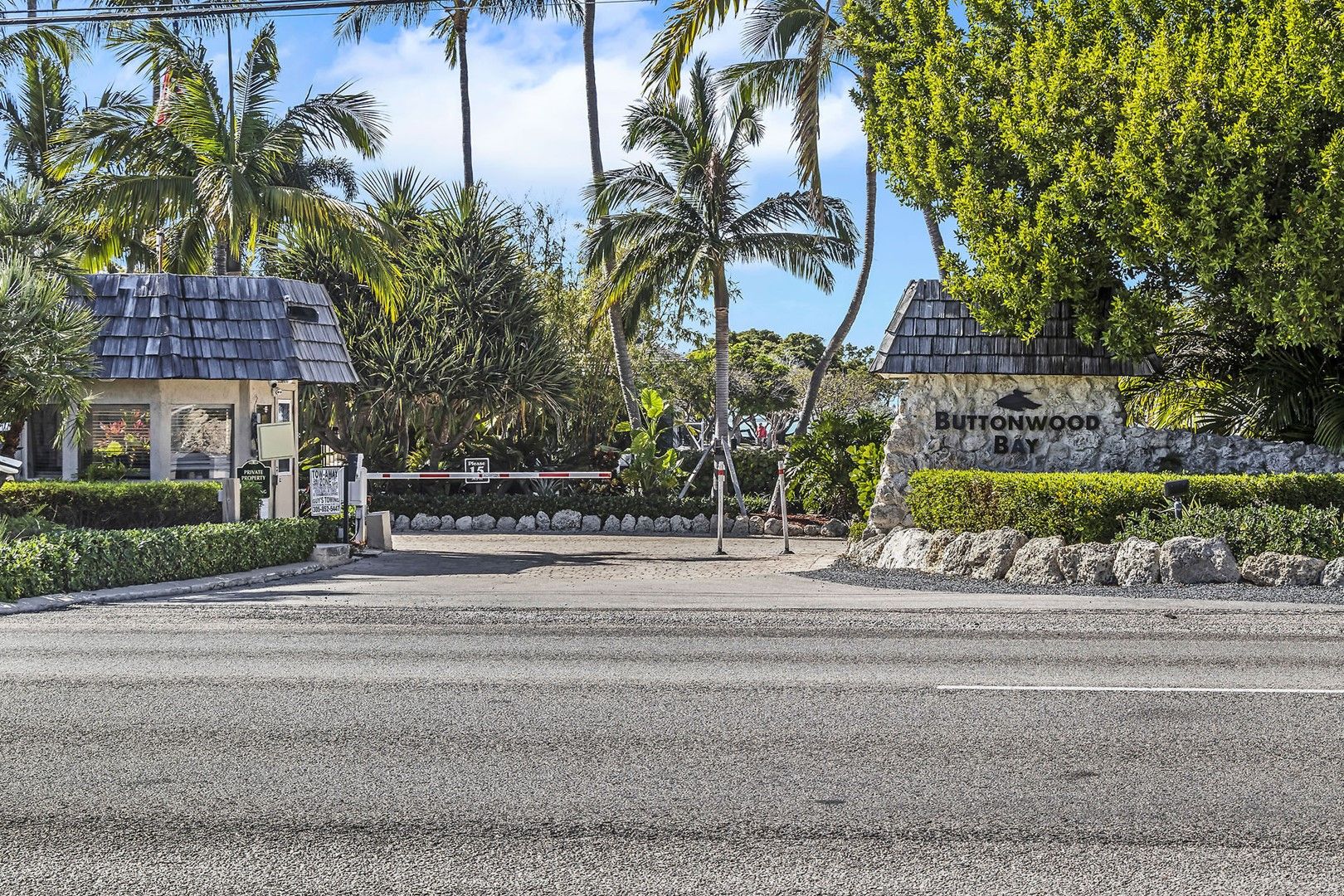 Buttonwood Bay X43 Freewheeler Vacations