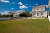 Spacious Oceanfront yard