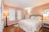 First floor
Bedroom 1- Queen