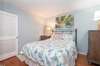 First floor
Bedroom 2- Queen