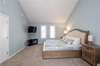 4th Floor
Bedroom 4- King
