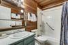 Nice full bathroom