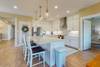 Kitchen Island w/barstools