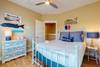 Bedroom 4, Queen,