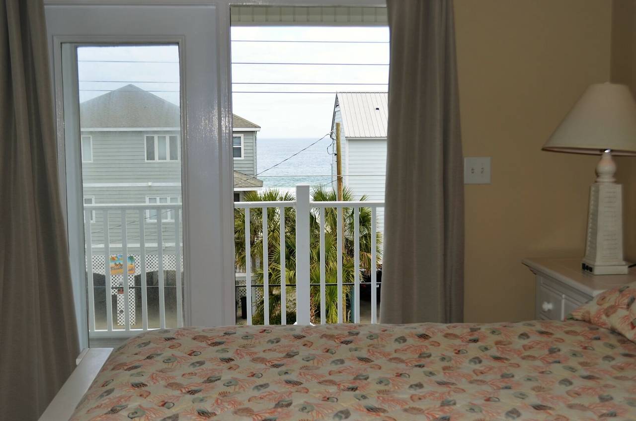 Wake up to ocean views in Bedroom 6! Wake up to ocean views in Bedroom 6!