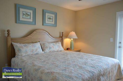 Bedroom 4 down Bedroom 4 down