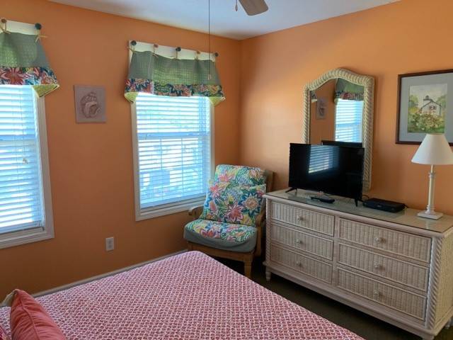 Bedroom 2 with Flat Screen TV Bedroom 2 with Flat Screen TV