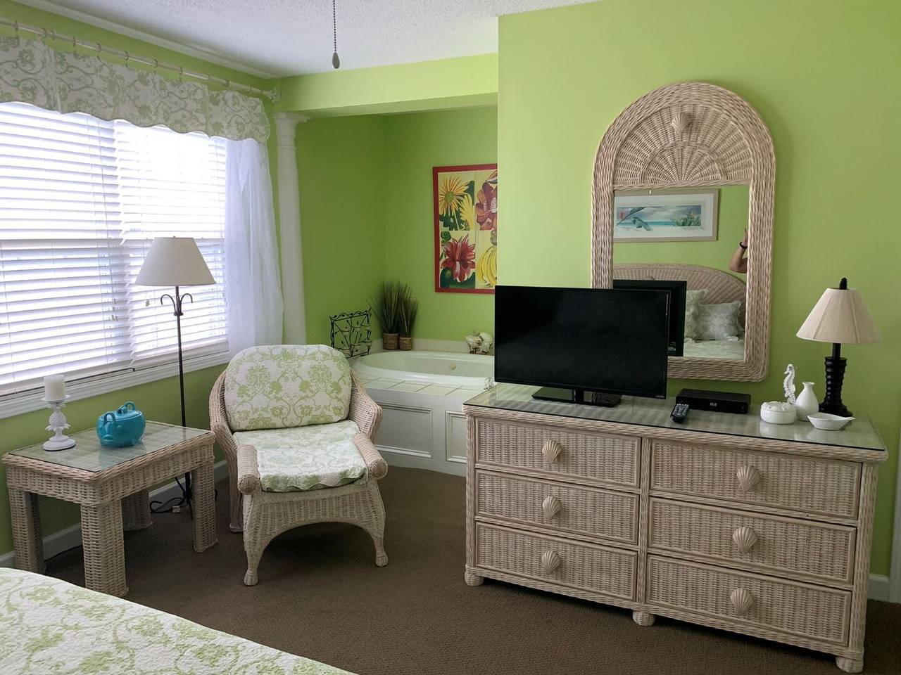 Bedroom 4 with Garden Tub Bedroom 4 with Garden Tub