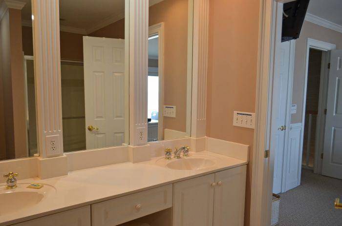 Bedroom 2 Bathroom Bedroom 2 Bathroom