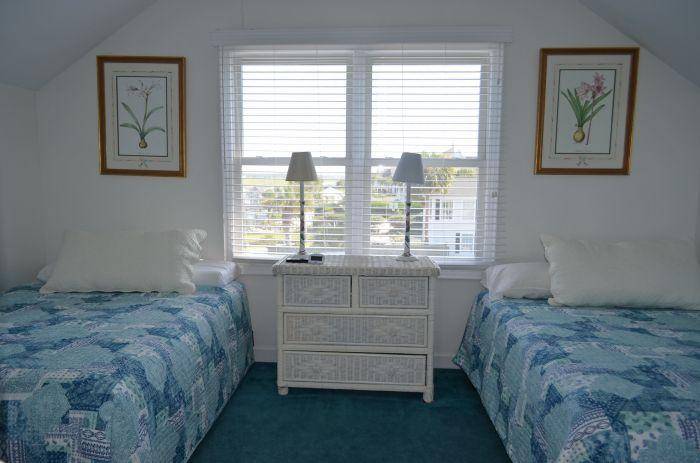 Cottage 2: Bedroom 3 - 2 Double Beds Cottage 2: Bedroom 3 - 2 Double Beds