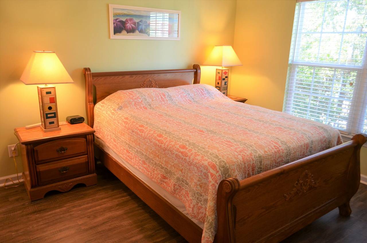 Bedroom 4 Up - 1 King Bedroom 4 Up - 1 King