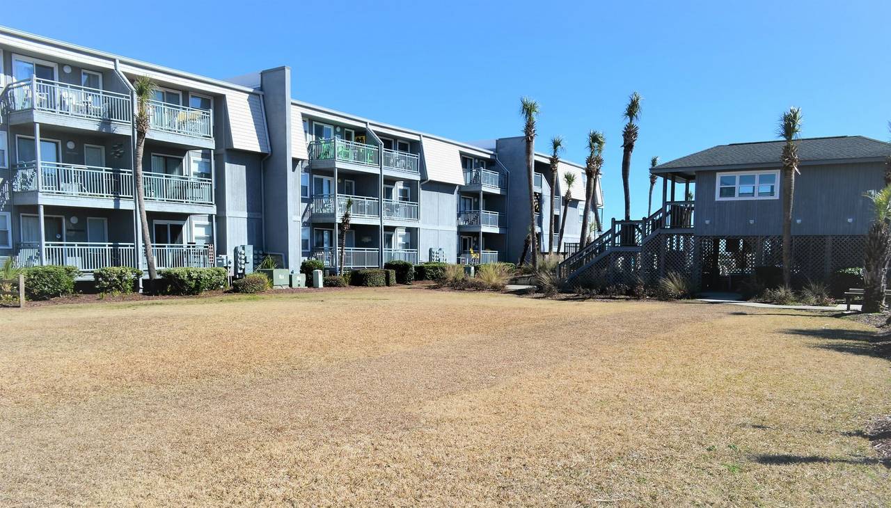 Raised Laundry Facility Overlooking the Grounds Raised Laundry Facility Overlooking the Grounds