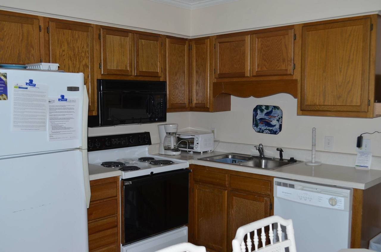 Fully Equipped Kitchen Fully Equipped Kitchen