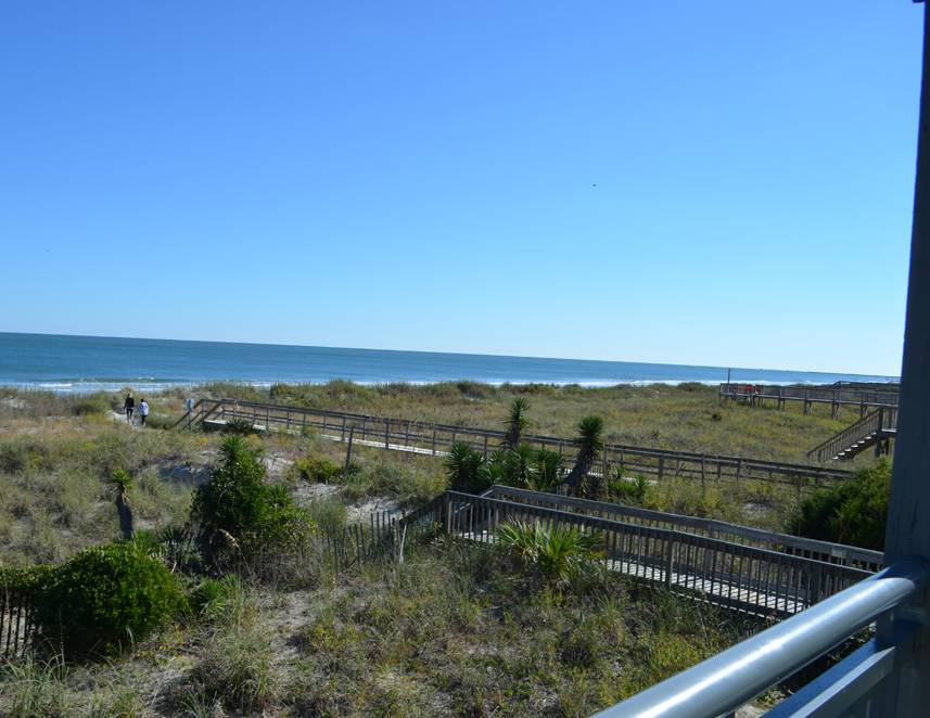 Feel the ocean breeze! Feel the ocean breeze!