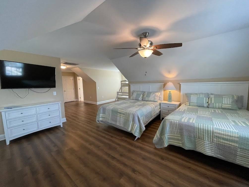 Bedroom 9 up Bedroom 9 up