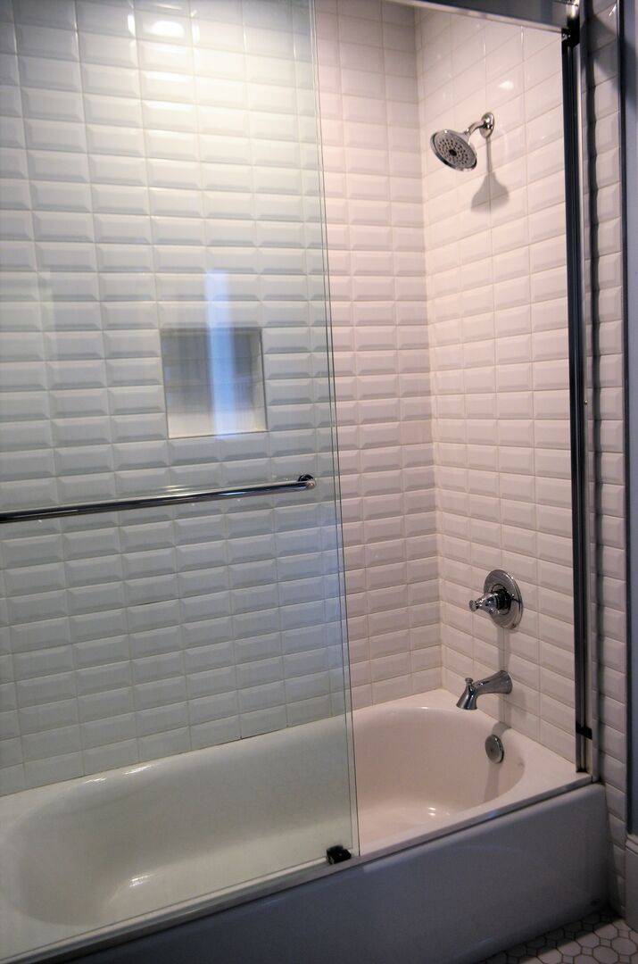 Bedroom 2 shower/tub combo Bedroom 2 shower/tub combo