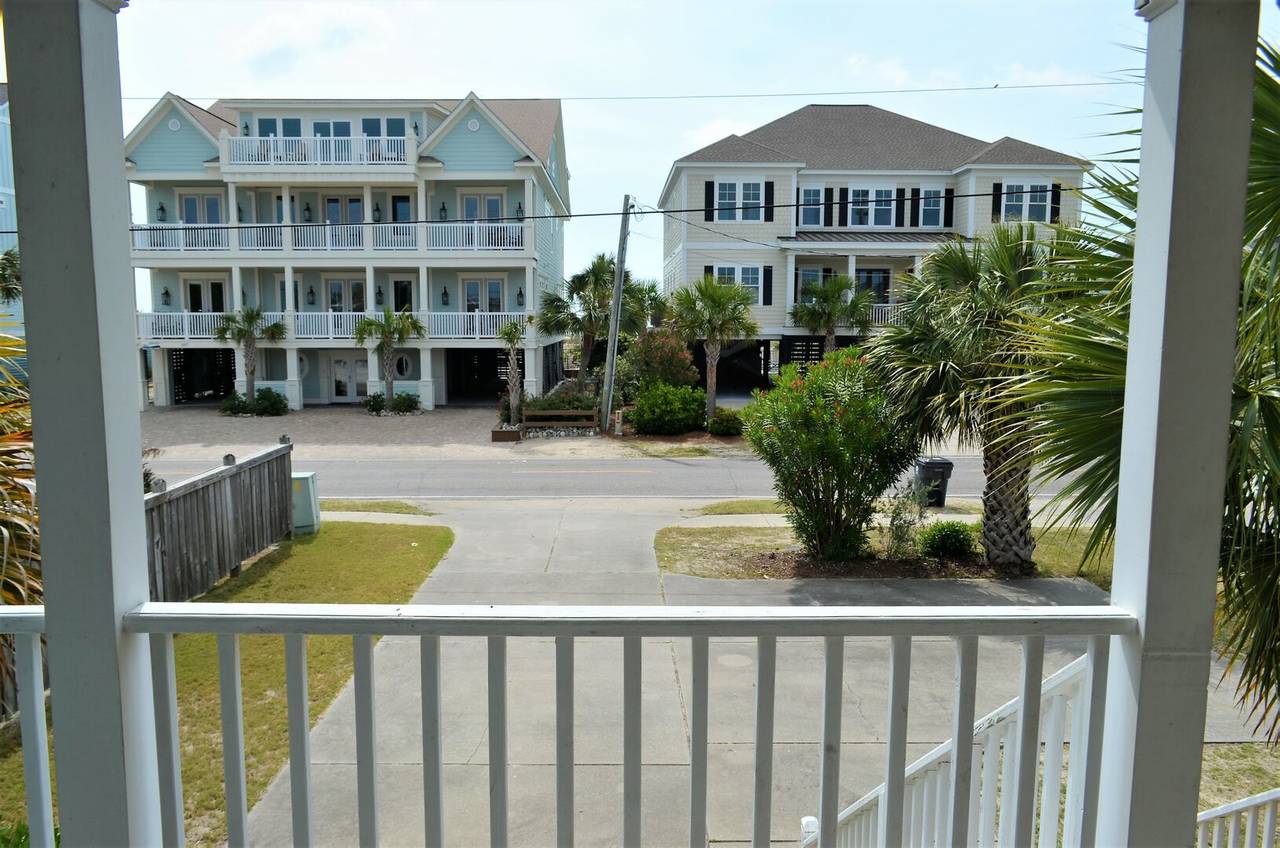 Cottage 1 - Front Porch View Cottage 1 - Front Porch View