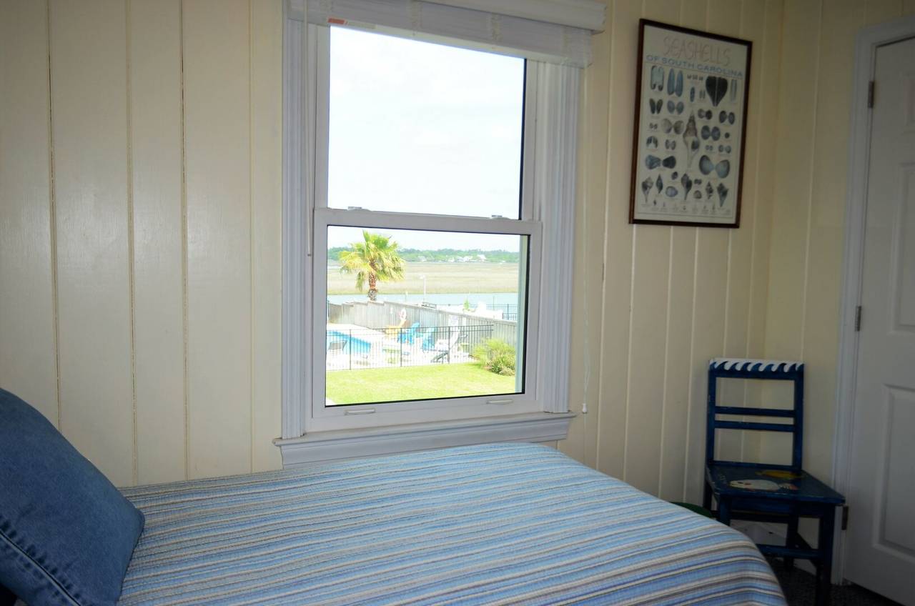 Cottage 1: Bedroom 2 Marsh & Pool View Cottage 1: Bedroom 2 Marsh & Pool View