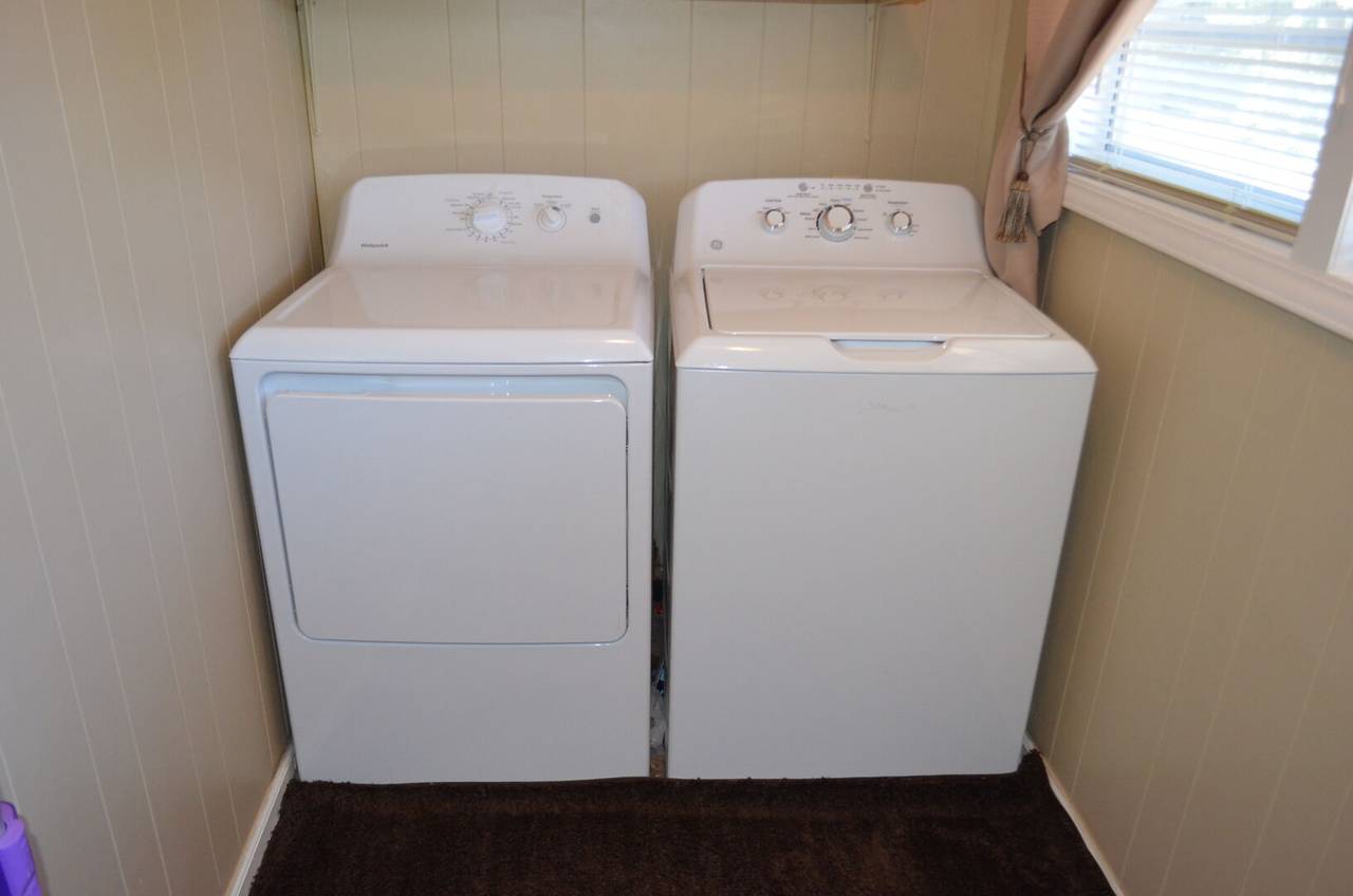 Washer/dryer located upstairs Washer/dryer located upstairs