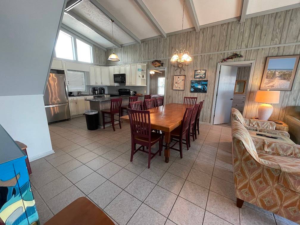 Open and airy Open and airy