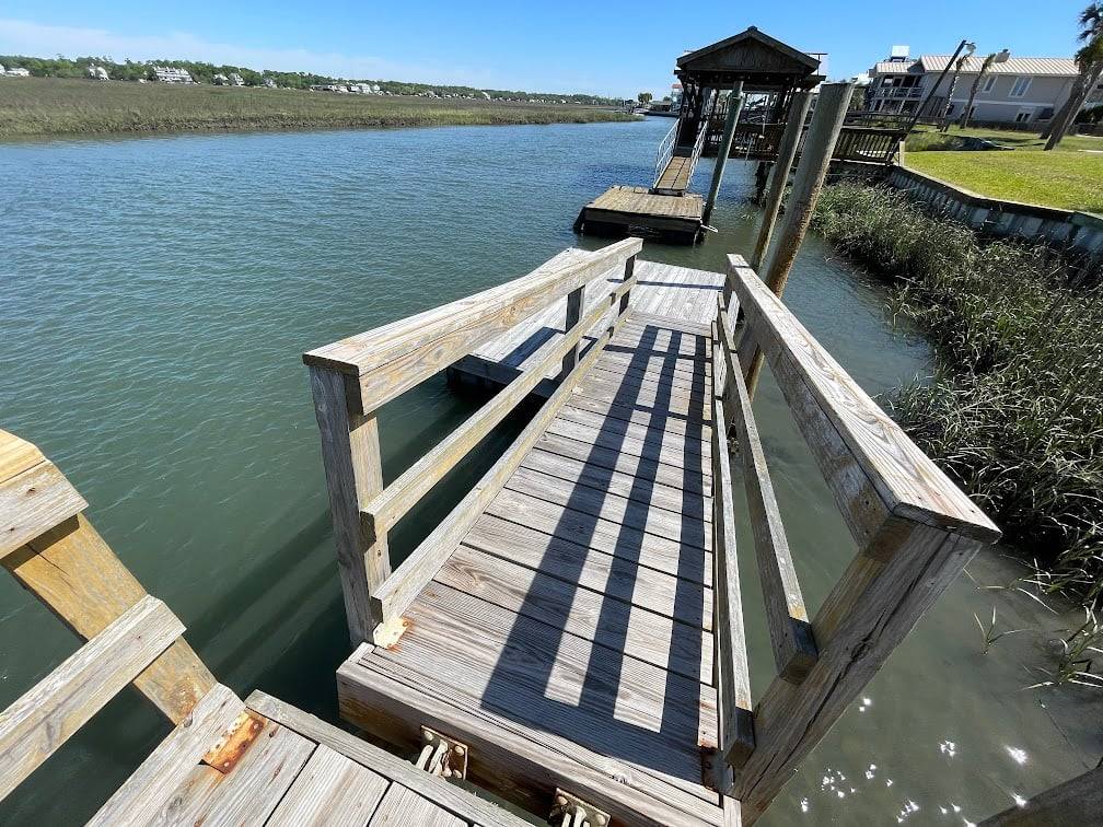 Easy access to fun water activities Easy access to fun water activities