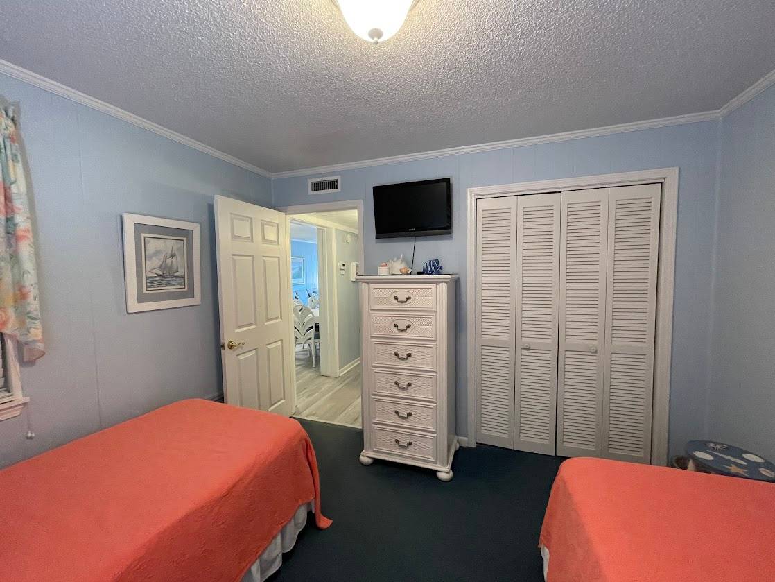 Watch TV from the comfort of bed! Watch TV from the comfort of bed!