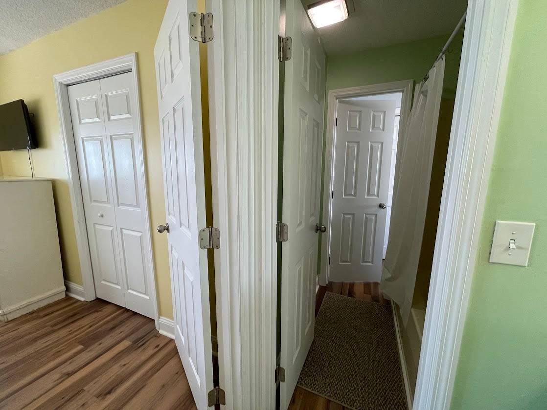 Bedroom 4 to shared bath between bedrooms 4 and 5 Bedroom 4 to shared bath between bedrooms 4 and 5
