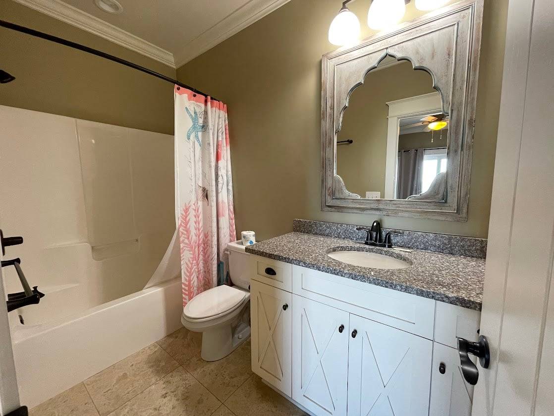 Bath 5 Second level Bath 5 Second level