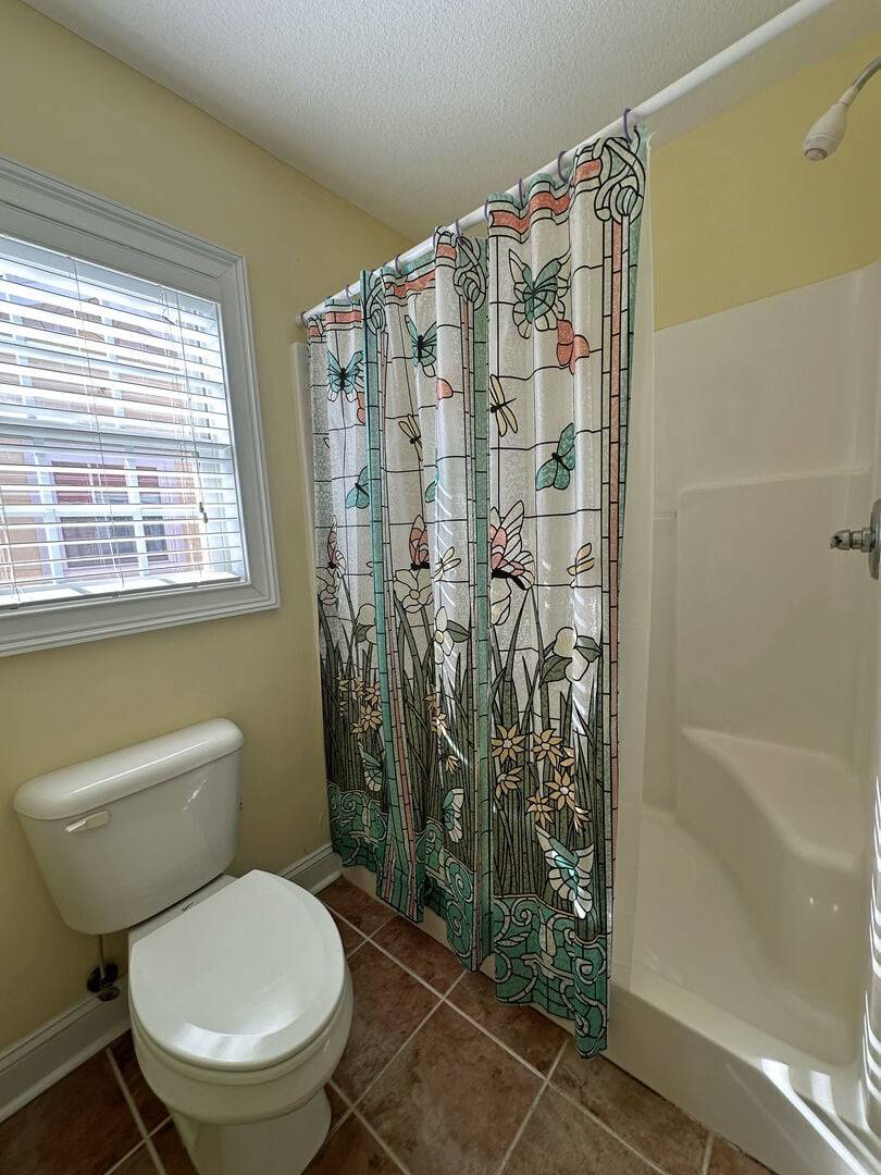 Walk-In Shower Walk-In Shower