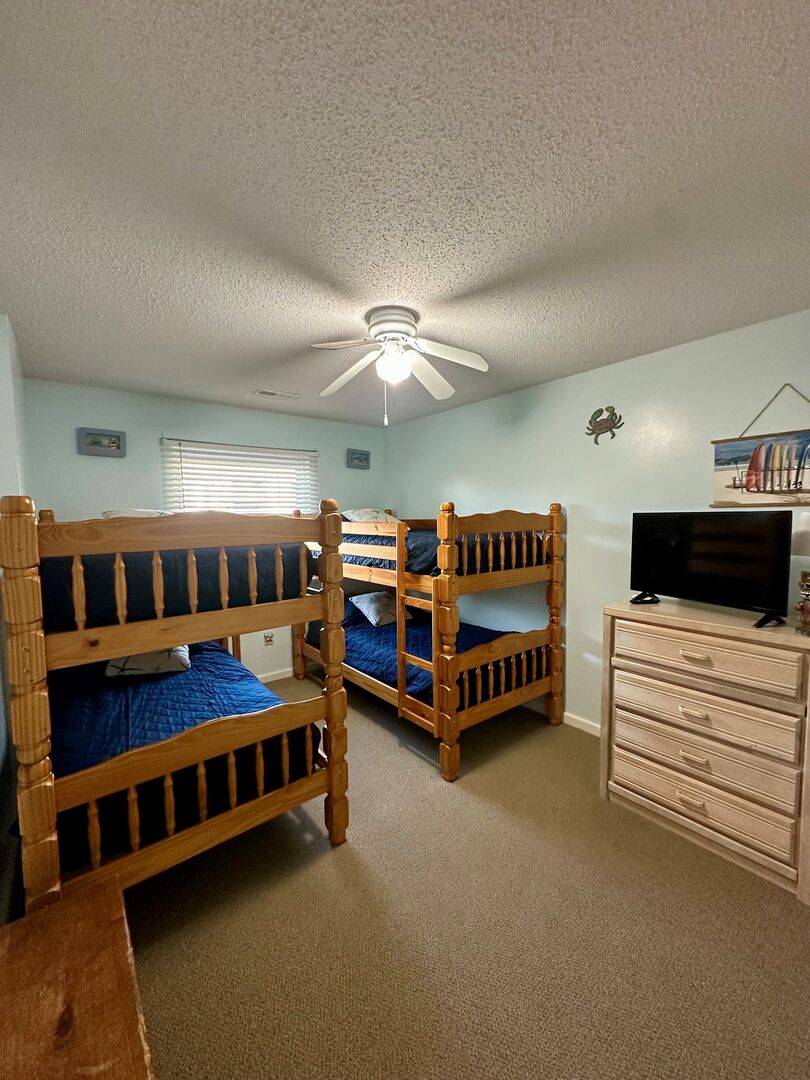 Bedroom 1 - 2 Sets of Bunks Bedroom 1 - 2 Sets of Bunks