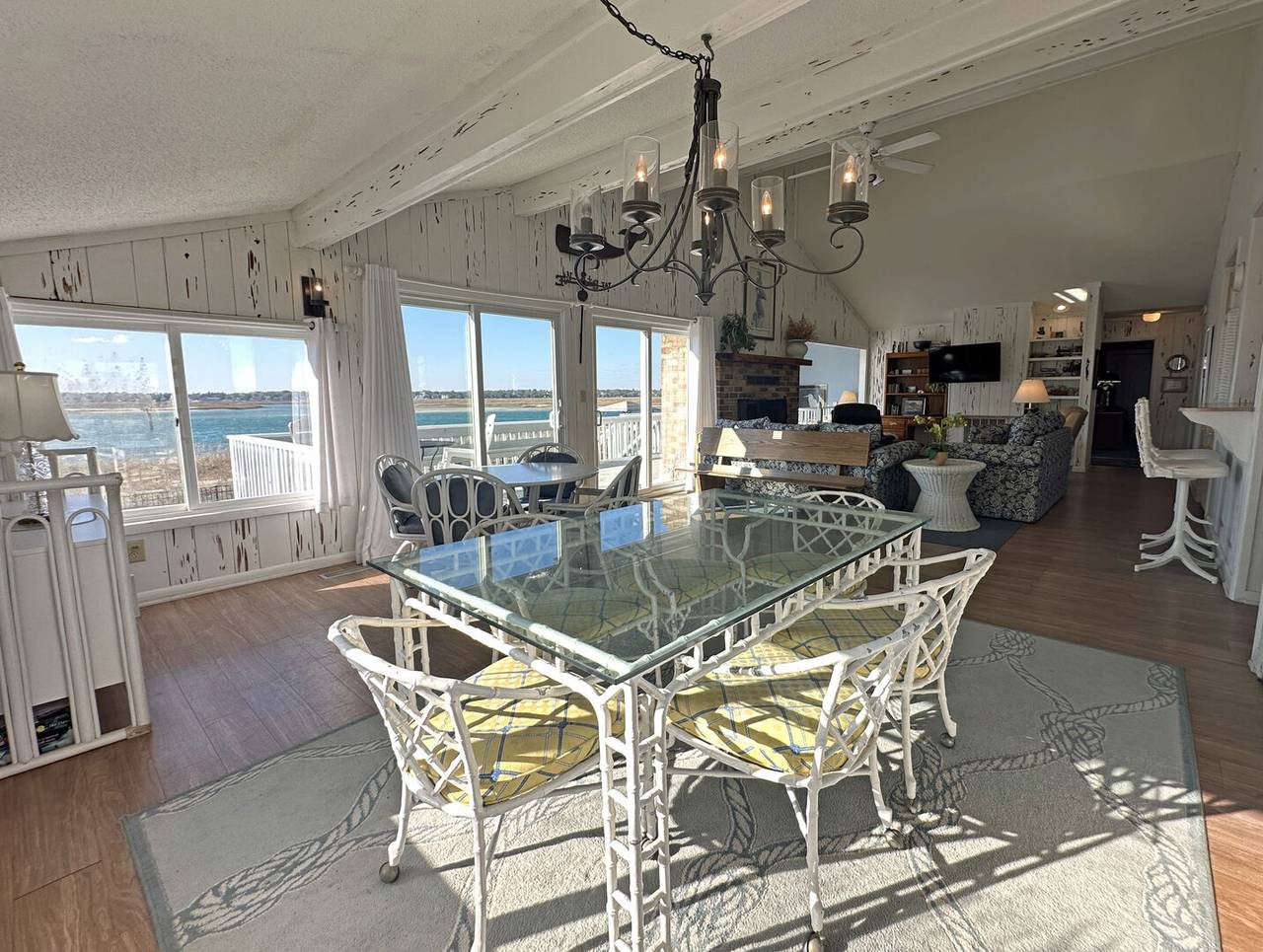 Spacious Dining Table Spacious Dining Table